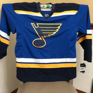 BLUES Hockey Away-Jersey On-The-Ice
